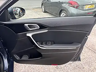 Used 2021 Kia Ceed 3 Sportswagon Cosmo Blue Met - Interior and Exterior details 13
