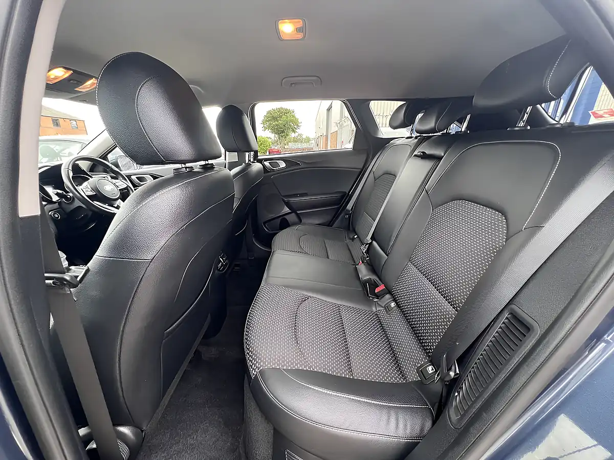 Used 2021 Kia Ceed 3 Sportswagon Cosmo Blue Met - Interior and Exterior details 15