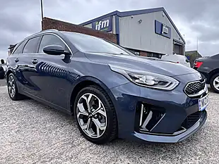 Used 2021 Kia Ceed 3 Sportswagon Cosmo Blue Met - Interior and Exterior details 20