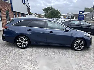 Used 2021 Kia Ceed 3 Sportswagon Cosmo Blue Met - Interior and Exterior details 5