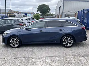 Used 2021 Kia Ceed 3 Sportswagon Cosmo Blue Met - Interior and Exterior details 9