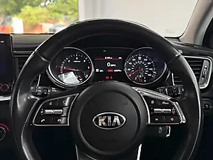 Used 2021 Kia Ceed Sportswagon 3 Silver - Interior and Exterior details 15