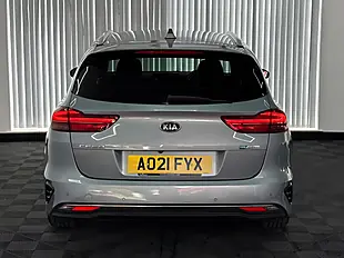 Used 2021 Kia Ceed Sportswagon 3 Silver - Interior and Exterior details 8
