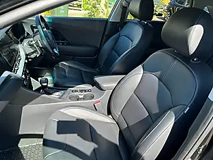 Used 2021 Kia Niro 3 Black - Interior and Exterior details 10