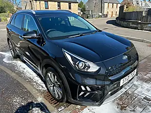 Used 2021 Kia Niro 3 Black - Interior and Exterior details 4