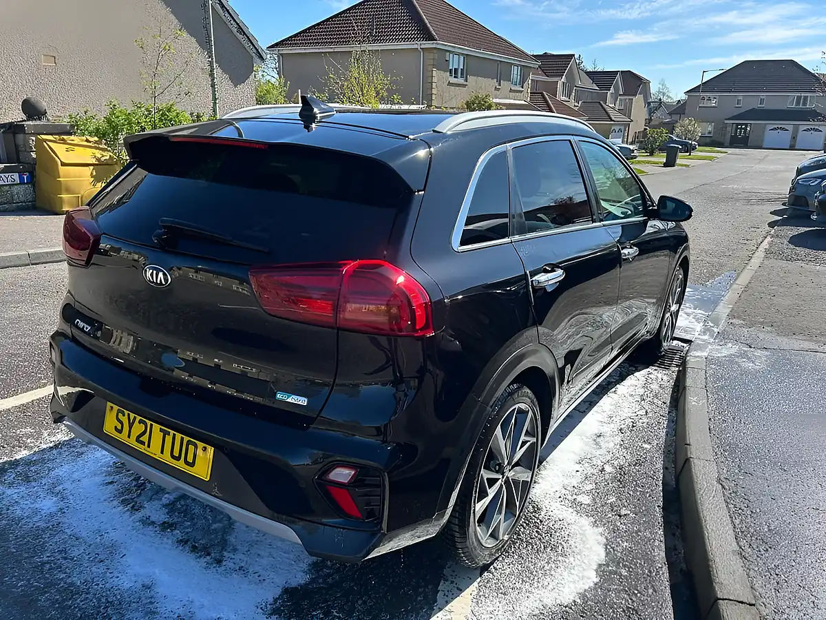 Used 2021 Kia Niro 3 Black - Interior and Exterior details 5