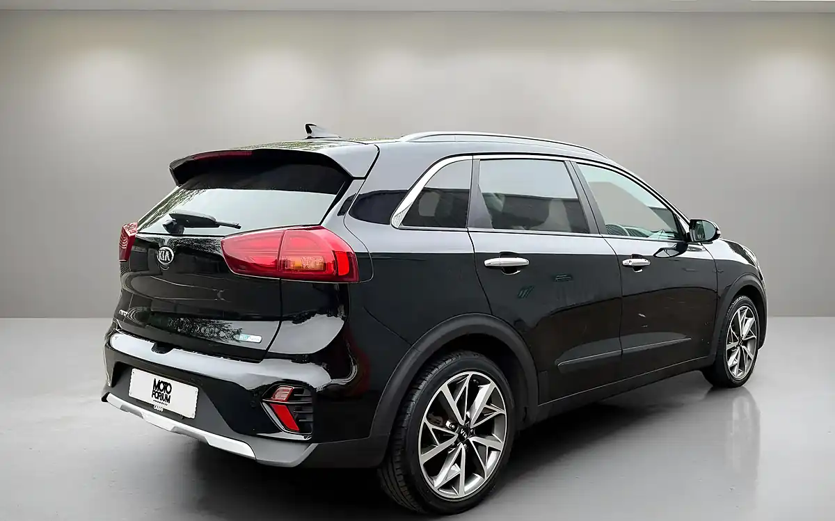 Used 2021 Kia Niro 3 Black - Interior and Exterior details 19