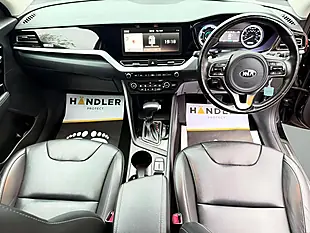 Used 2021 Kia Niro 3 Black - Interior and Exterior details 9
