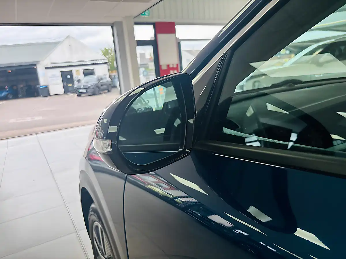 Used 2021 Kia Niro Connect Blue - Interior and Exterior details 11