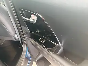 Used 2021 Kia Niro Connect Blue - Interior and Exterior details 14