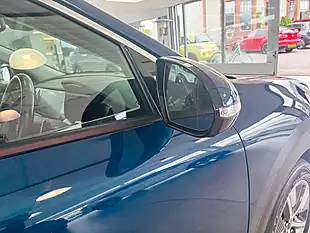 Used 2021 Kia Niro Connect Blue - Interior and Exterior details 9