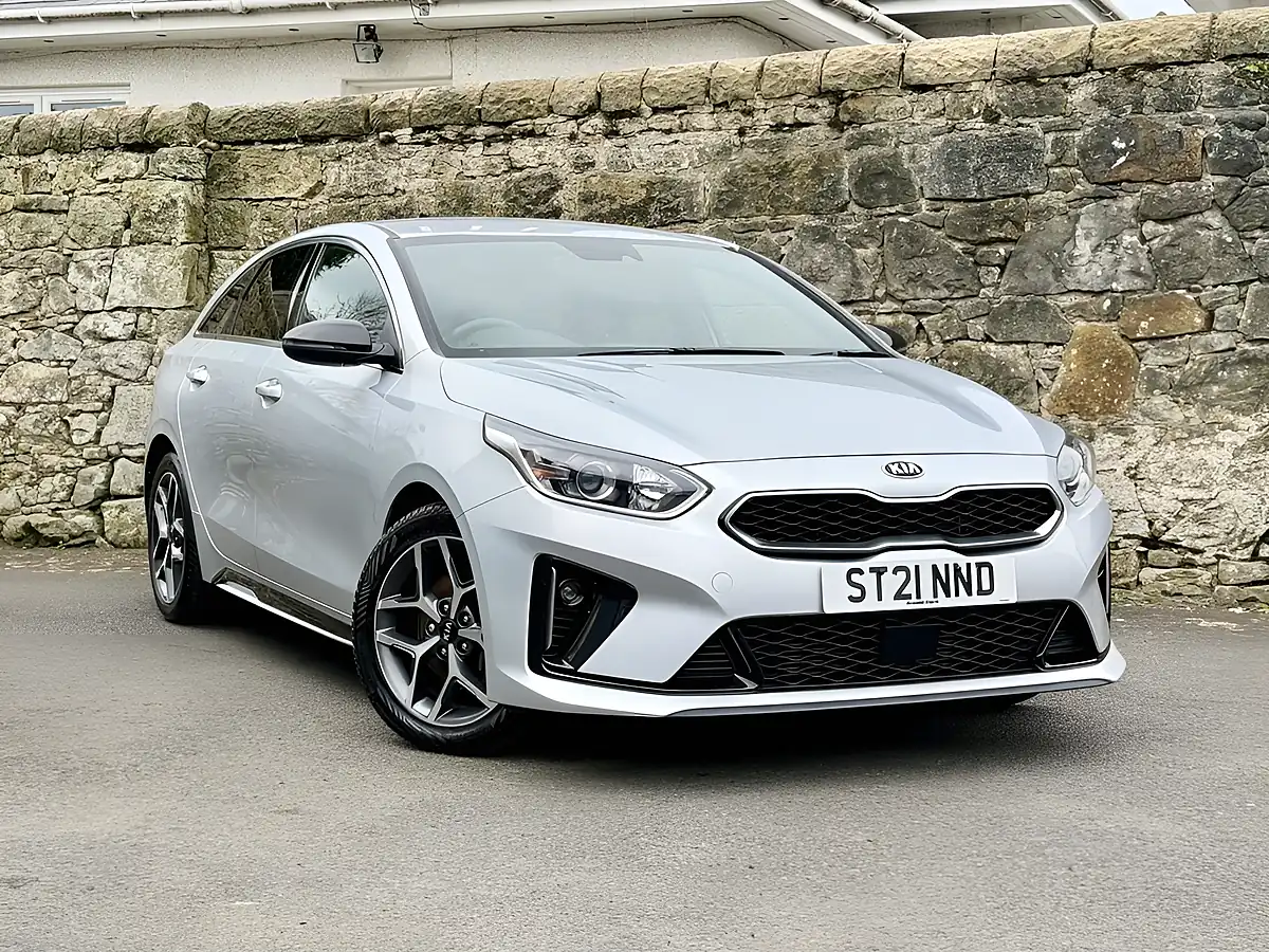 Used 2021 Kia Proceed GT-Line Shooting Brake Silver - Front View