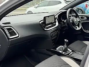 Used 2021 Kia Proceed GT-Line Shooting Brake Silver - Interior and Exterior details 17