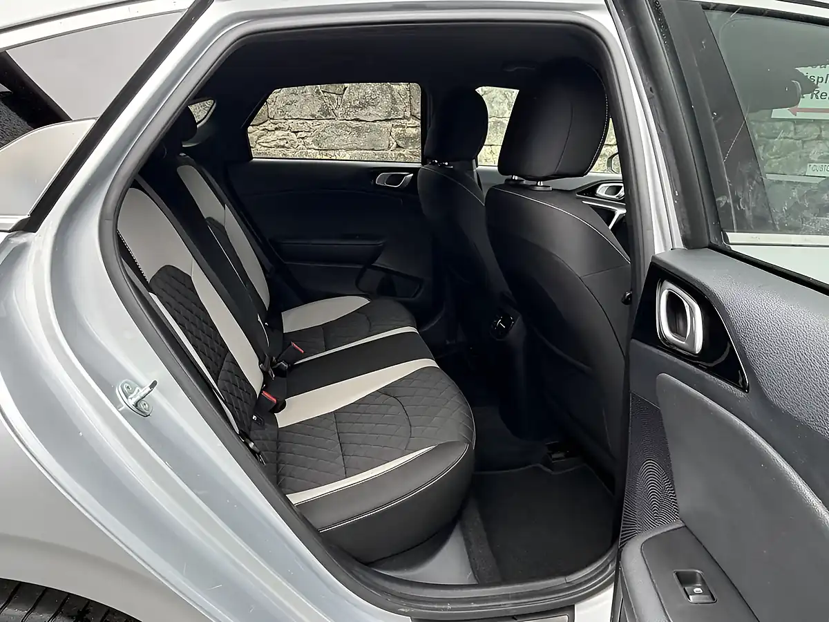 Used 2021 Kia Proceed GT-Line Shooting Brake Silver - Interior and Exterior details 7