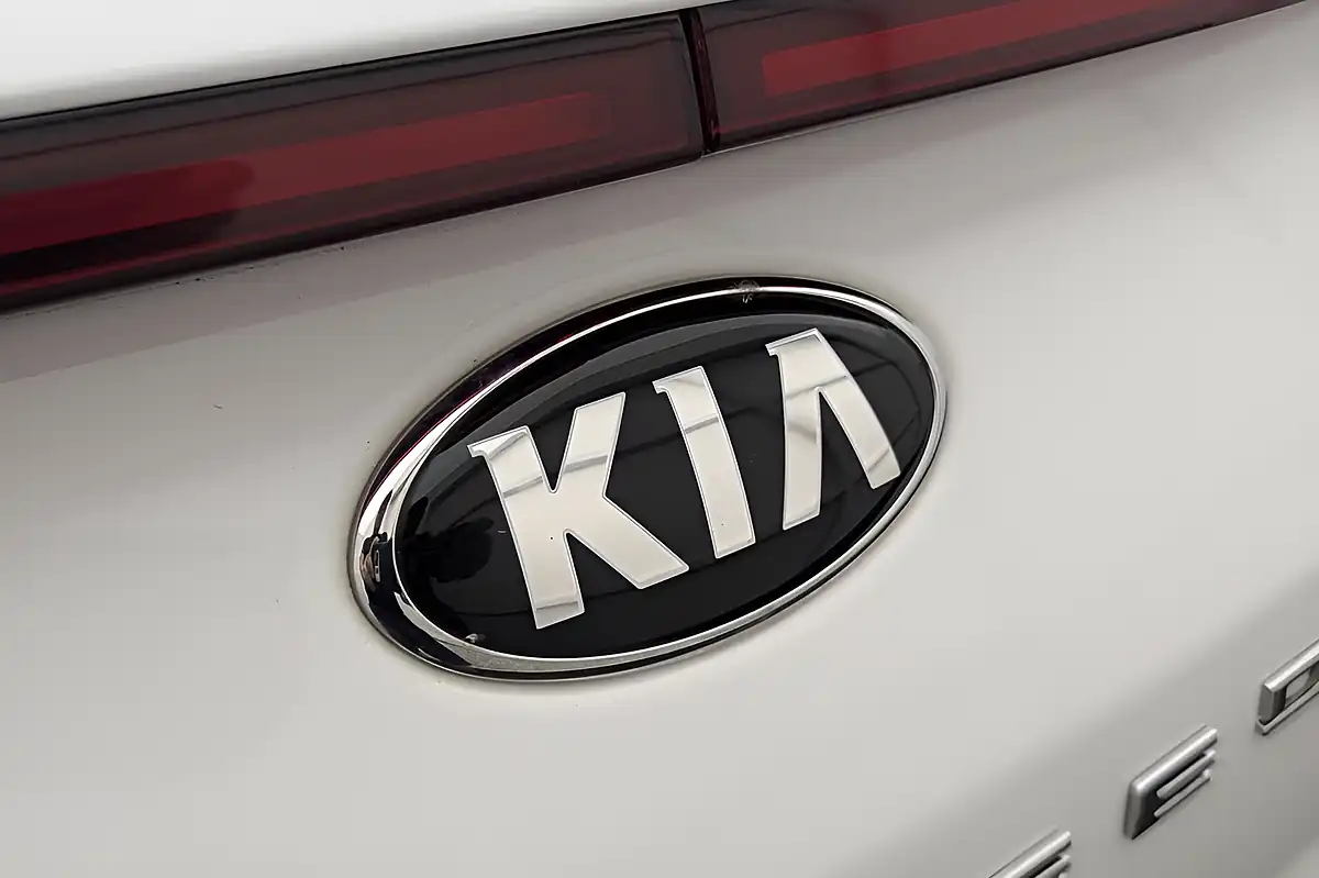 Used 2021 Kia Proceed GT-Line Shooting Brake White - Interior and Exterior details 17