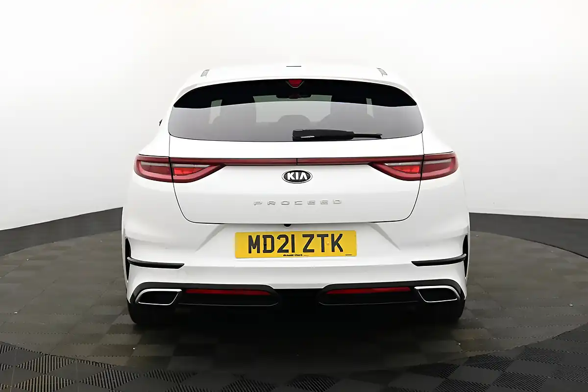 Used 2021 Kia Proceed GT-Line Shooting Brake White - Interior and Exterior details 5