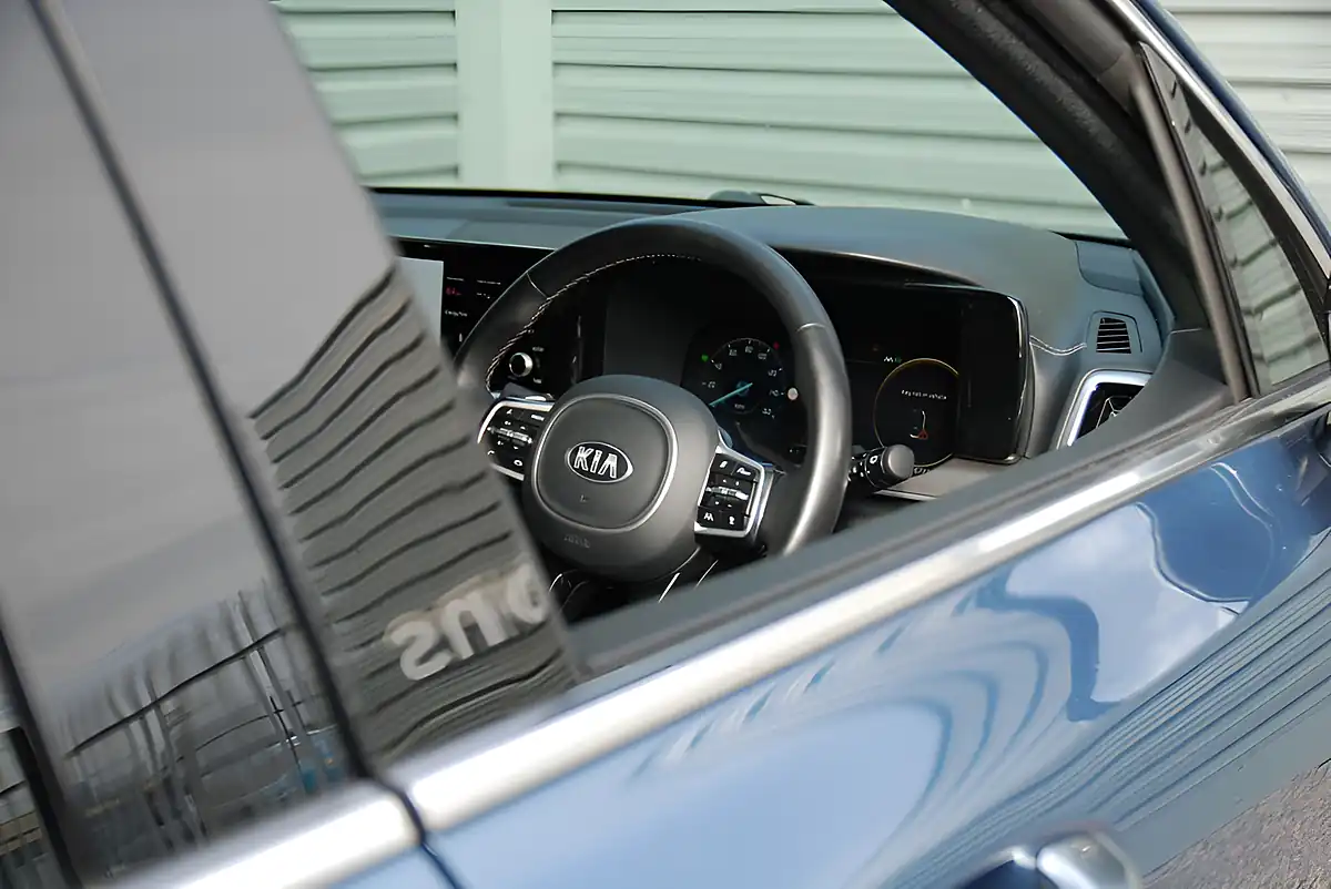 Used 2021 Kia Sorento 4 Blue - Interior and Exterior details 9
