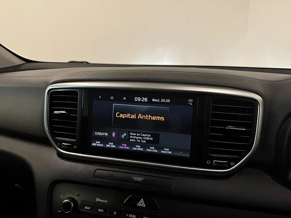 Used 2021 Kia Sportage 2 Black - Interior and Exterior details 15