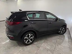 Used 2021 Kia Sportage 2 Black - Interior and Exterior details 8
