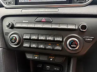 Used 2021 Kia Sportage 2 Black - Interior and Exterior details 15