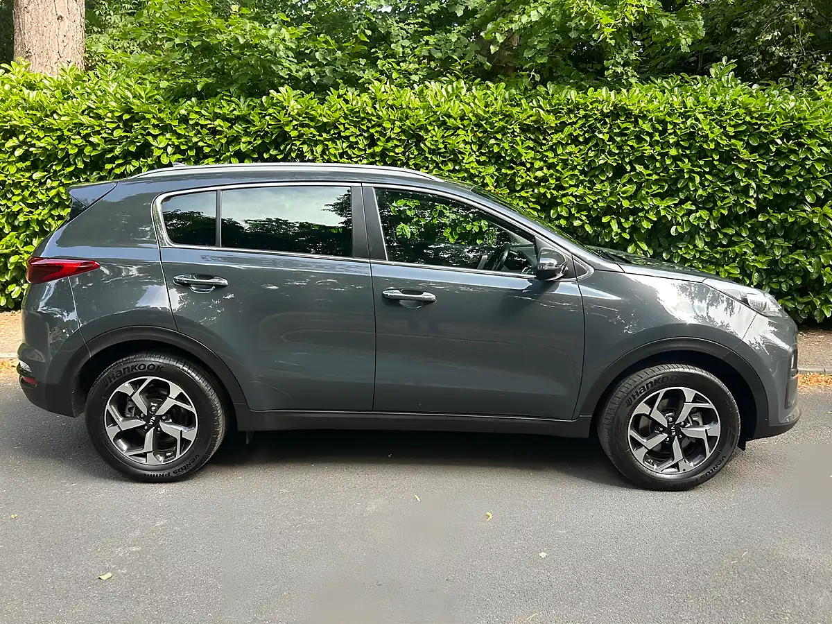Used 2021 Kia Sportage 2 Grey - Interior and Exterior details 12