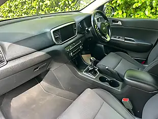 Used 2021 Kia Sportage 2 Grey - Interior and Exterior details 14
