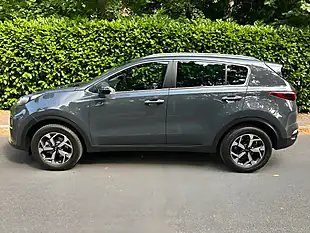 Used 2021 Kia Sportage 2 Grey - Interior and Exterior details 4