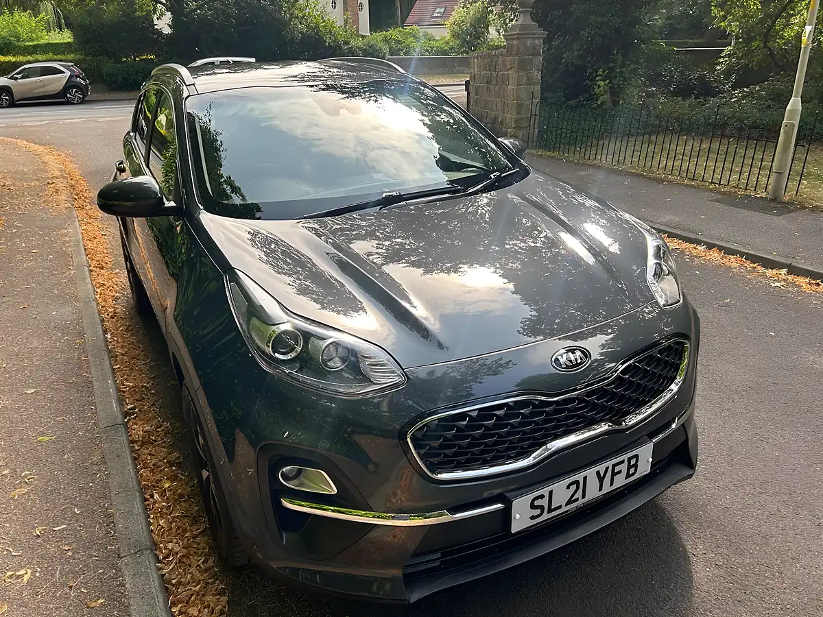 Used 2021 Kia Sportage 2 Grey - Interior and Exterior details 8