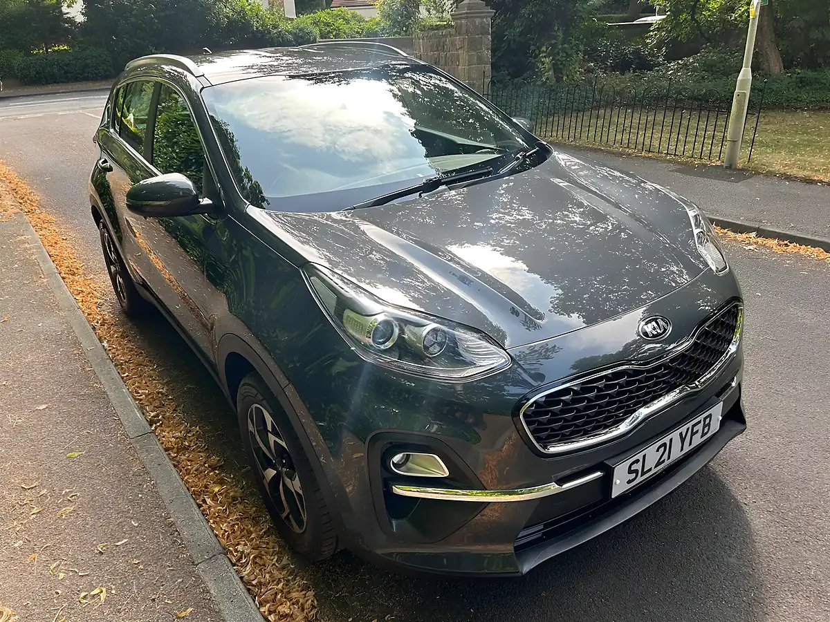 Used 2021 Kia Sportage 2 Grey - Interior and Exterior details 9