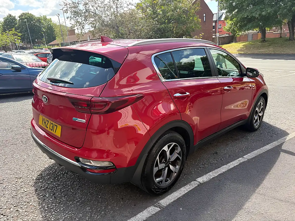 Used 2021 Kia Sportage 2 Red - Interior and Exterior details 3