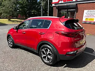 Used 2021 Kia Sportage 2 Red - Interior and Exterior details 5