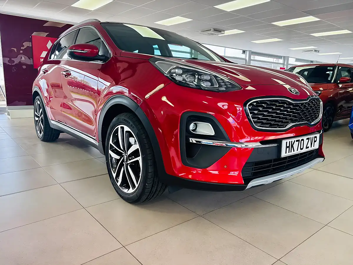 Used 2021 Kia Sportage 3 Red - Front View