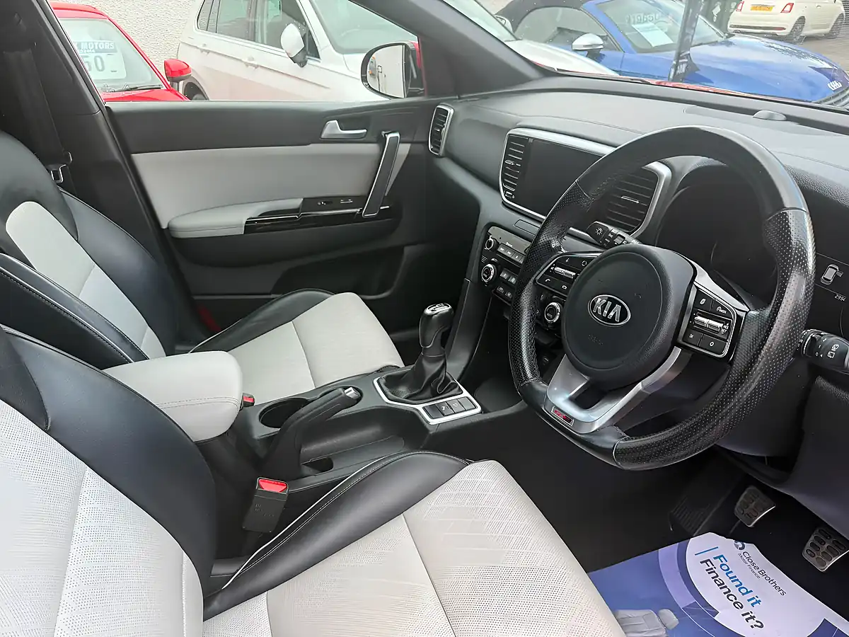Used 2021 Kia Sportage GT-Line Red - Interior and Exterior details 5