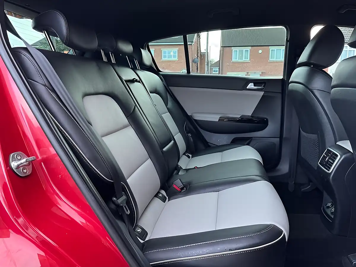 Used 2021 Kia Sportage GT-Line Red - Interior and Exterior details 11