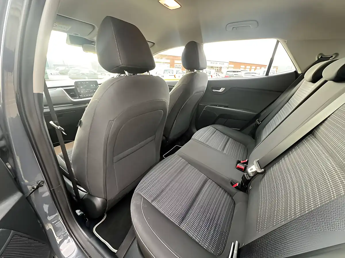 Used 2021 Kia Stonic 2 Storm Grey - Interior and Exterior details 16