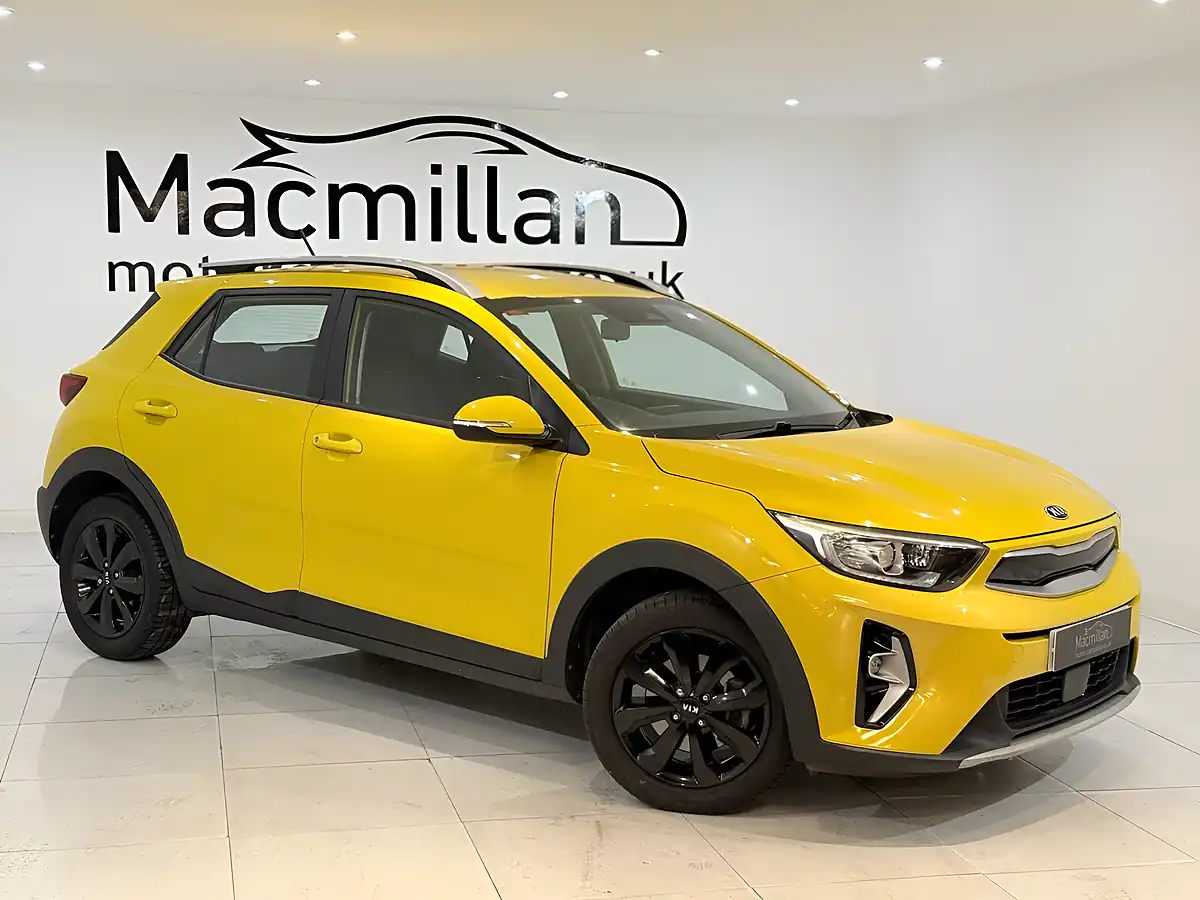 Used 2021 Kia Stonic 2 Yellow - Interior and Exterior details 3