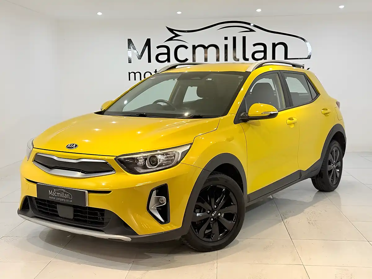 Used 2021 Kia Stonic 2 Yellow - Interior and Exterior details 7