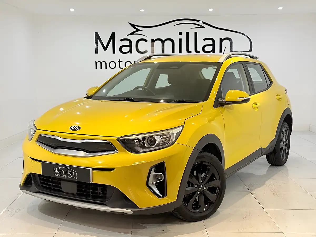 Used 2021 Kia Stonic 2 Yellow - Interior and Exterior details 9