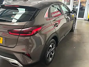 Used 2021 Kia Xceed 2 Brown - Interior and Exterior details 7