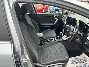 Used 2021 Kia Xceed 2 Silver - Interior and Exterior details 10