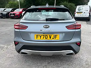 Used 2021 Kia Xceed 2 Silver - Interior and Exterior details 4