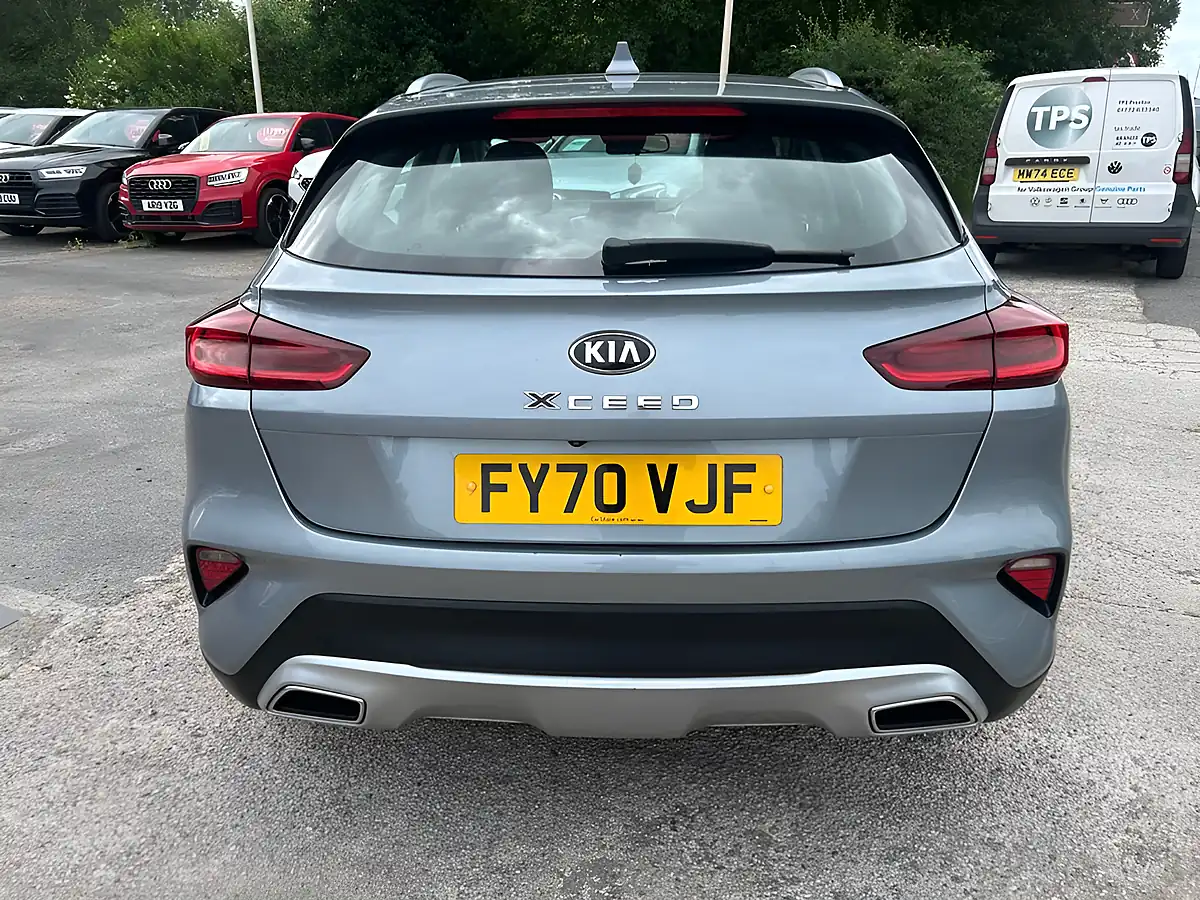 Used 2021 Kia Xceed 2 Silver - Interior and Exterior details 4