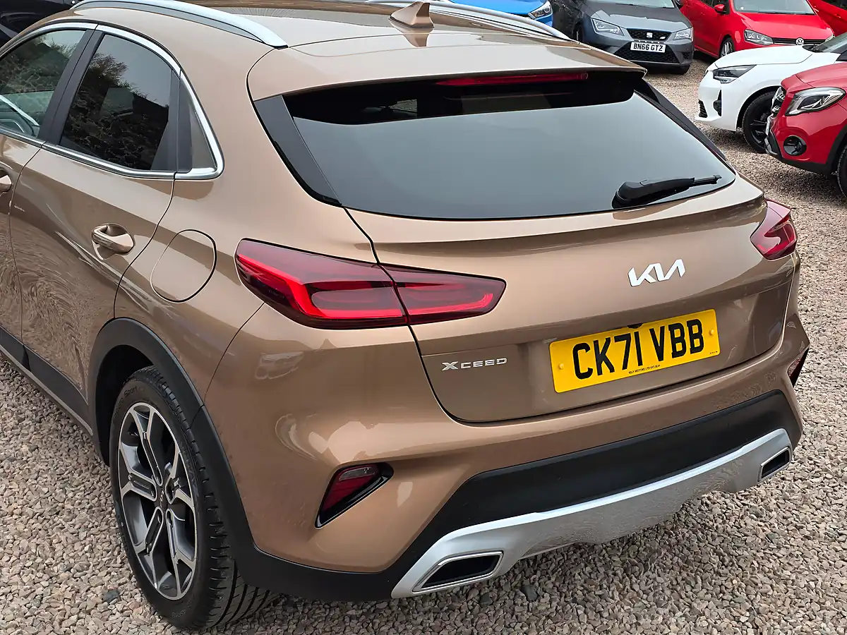 Used 2021 Kia Xceed 3 Machined Bronze Metallic - Interior and Exterior details 16