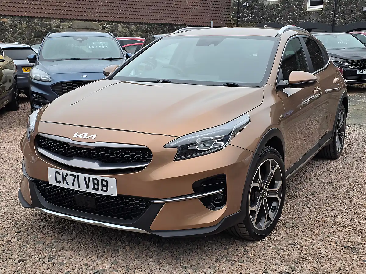 Used 2021 Kia Xceed 3 Machined Bronze Metallic - Interior and Exterior details 5
