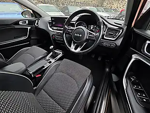 Used 2021 Kia Xceed 3 Machined Bronze Metallic - Interior and Exterior details 8
