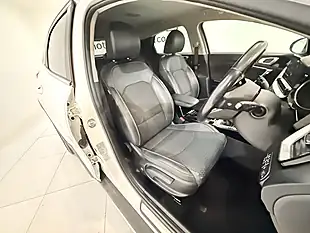 Used 2021 Kia Xceed 3 White - Interior and Exterior details 11