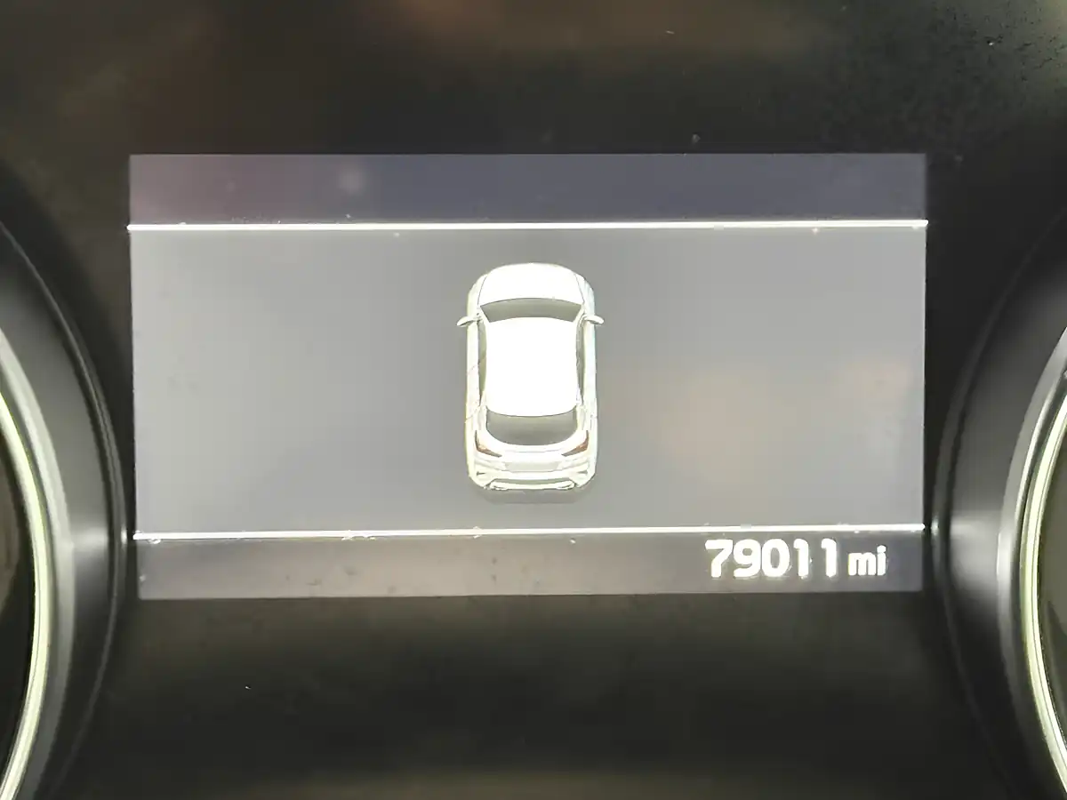 Used 2021 Kia Xceed 3 White - Interior and Exterior details 18