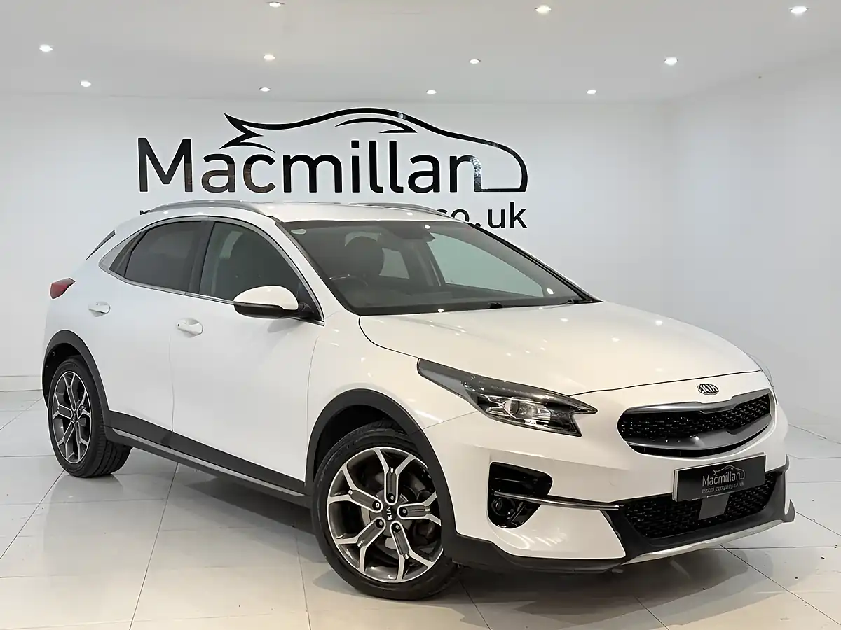 Used 2021 Kia Xceed 3 White - Interior and Exterior details 2