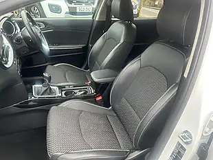 Used 2021 Kia Xceed 3 White - Interior and Exterior details 13