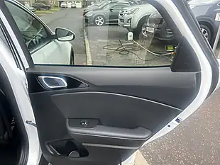 Used 2021 Kia Xceed 3 White - Interior and Exterior details 17